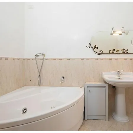 Scarperia Comfortable Villa