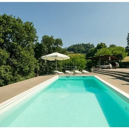 Scarperia Comfortable Villa *